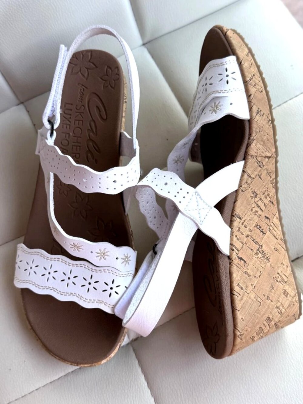 Skechers Cali Beverlee Cherished Aura White Wedge Sandals Women's Size 8 New